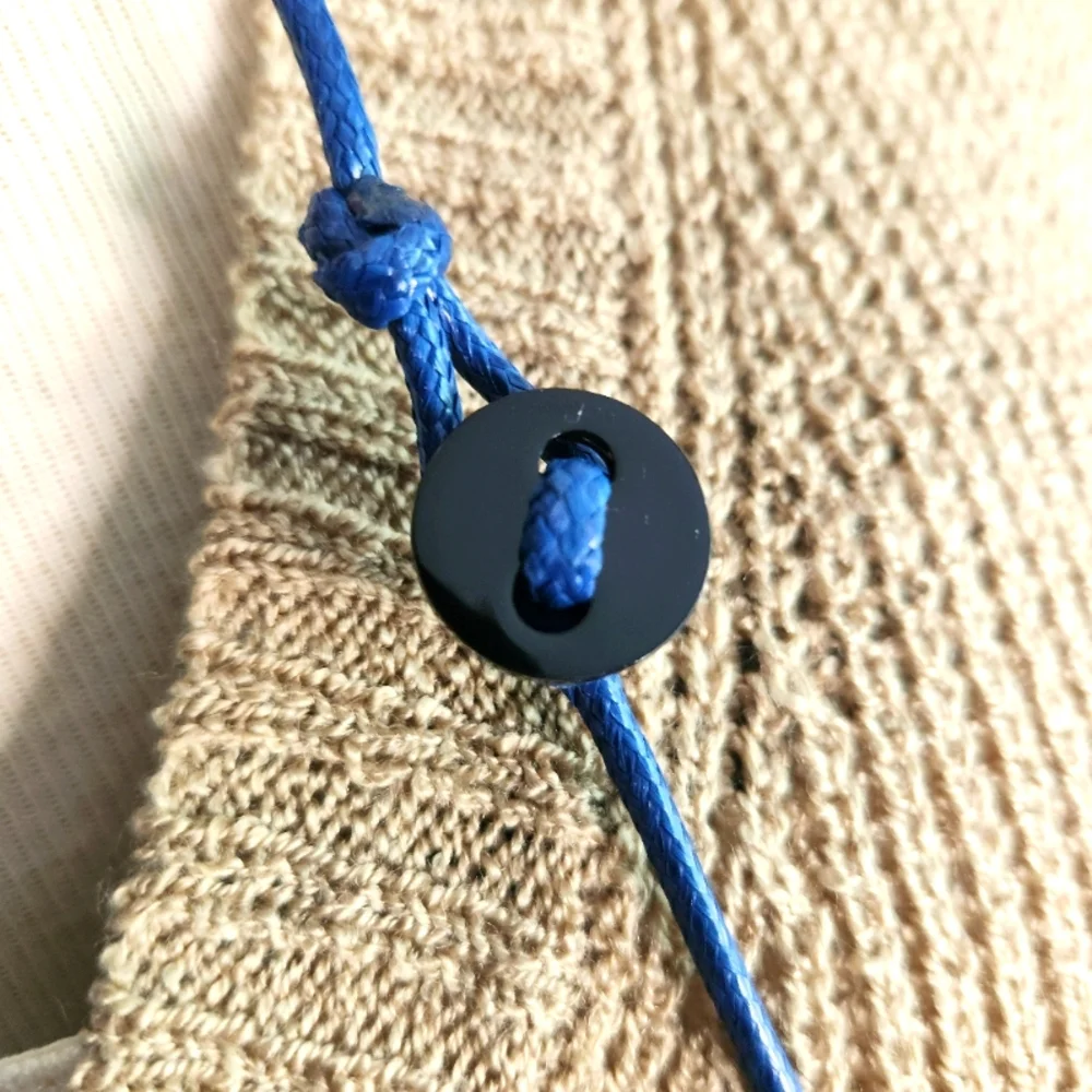 🌊Blue Acrylic Free Form necklace -Metal Free💙 - Picture 12 of 16